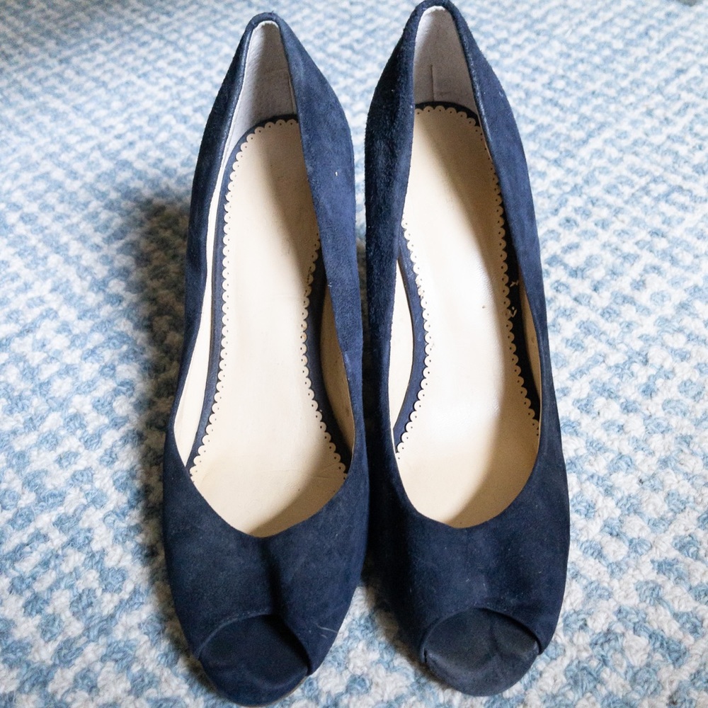 C. Wonder Suede Espadrille Wedges - Navy 💙💙